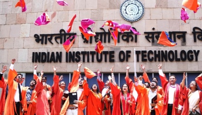  IIT Graduate’s Viral Post Sparks Debate on Corporate Careers