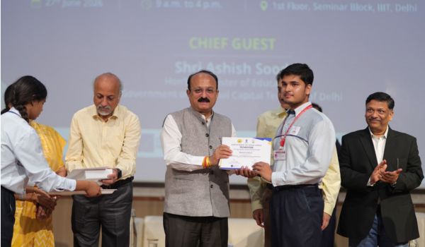 Delhi Govt Opens AI Labs and Top University Mentorship for CM SHRI Students Through Tech4Future Initiative