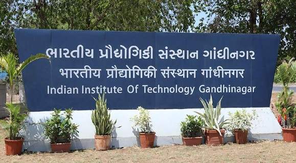 IIT Gandhinagar Researchers Use Machine Learning to Identify Materials for CO₂ Recycling