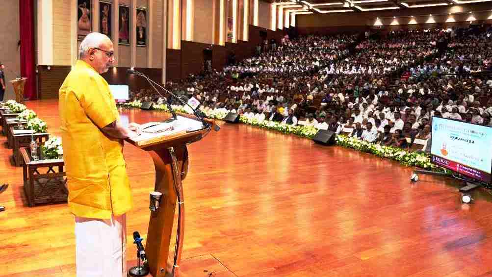 Keralam must focus on high tech industries to create jobs and enable reverse migration: Vice President