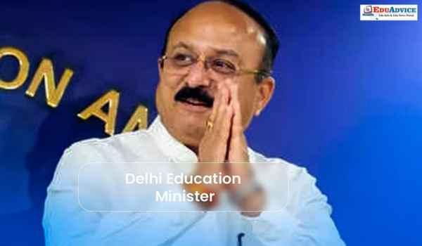 Education Minister Ashish Sood Visits Rajdhani College Ahead of DUSU Elections 2026