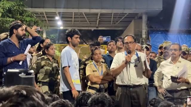 IIT Bombay Clarifies Director Has Not Resigned, Apologises for Earlier Communication on Sahil’s Demise