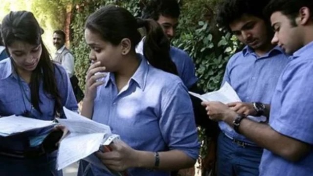 In Karnataka PU II exam, 1.49 lakh students register; most from Science stream