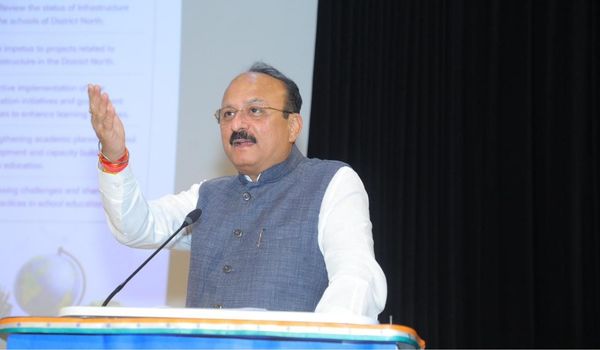 Delhi Education Minister Meets School Principals 2026: Key Decisions