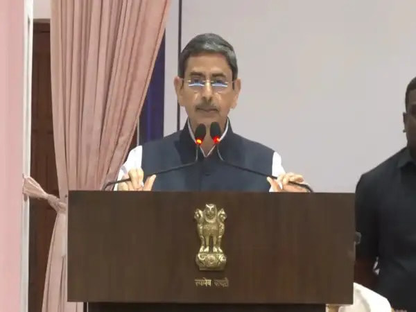 West Bengal Governor Urges Universities to Observe August 14 as Partition Horrors Remembrance Day
