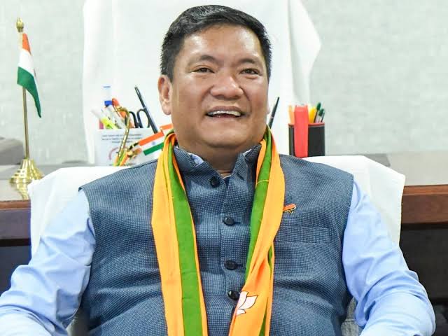 Arunachal Pradesh CM Urges Shift from Degree Awarding to Practical Education