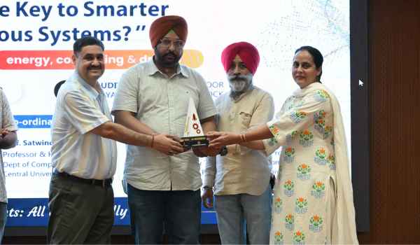 CU Punjab Holds Seminar on Digital Twins and Autonomous Systems