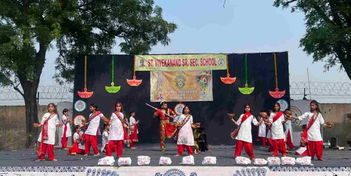 St. Vivekanand School, Ladpur Celebrates Dussehra with Enthusiasm and Cultural Performances